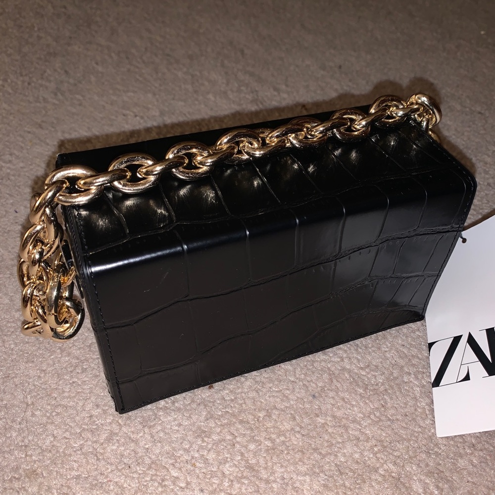 Zara Black Purse Gold Chain